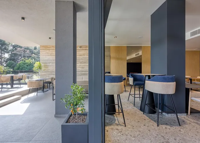 Hotel Level 5 - Adults Only 4*