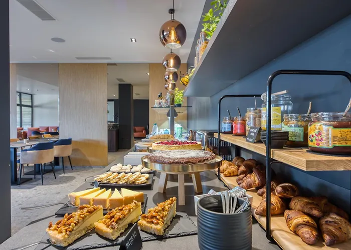 Hotel Level 5 - Adults Only