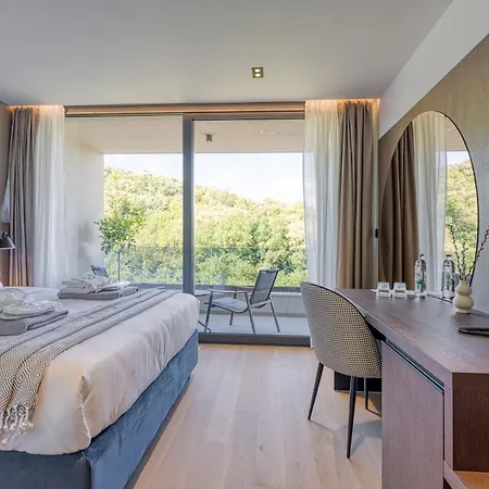 Hotel Level 5 - Adults Only 4*