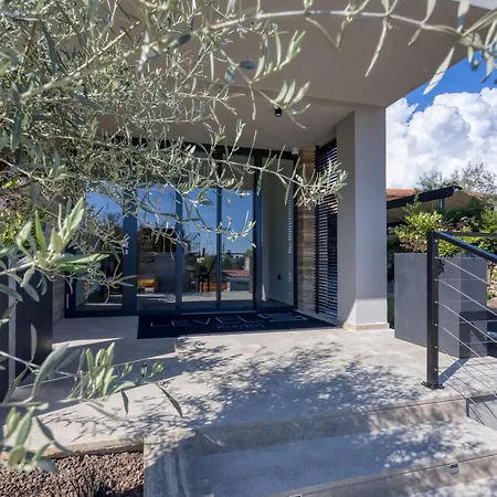 Level 5 - Adults Only Hotell 4*