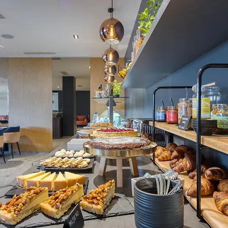 Hotell Level 5 - Adults Only